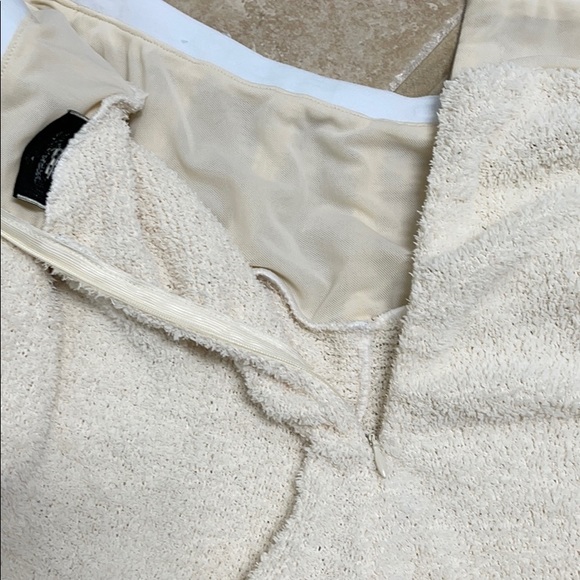 Fluffy Corset Pants - Picture 4 of 5